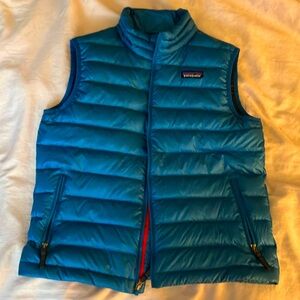 Like-new teal blue Patagonia vest - worn maybe twice.